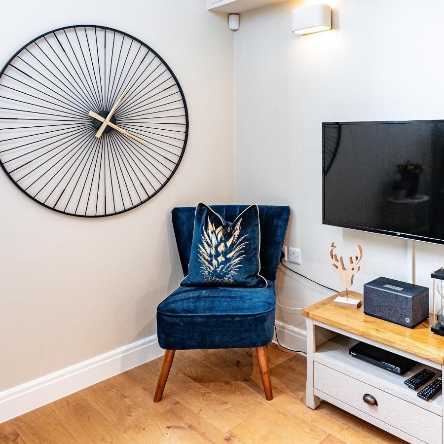 Stylish-Stays The Sanctuary, Stow-On-The-Wold -Luxurious Stylish, Grade II Listed Church Conversion Workspace, Centrally Located Dış mekan fotoğraf